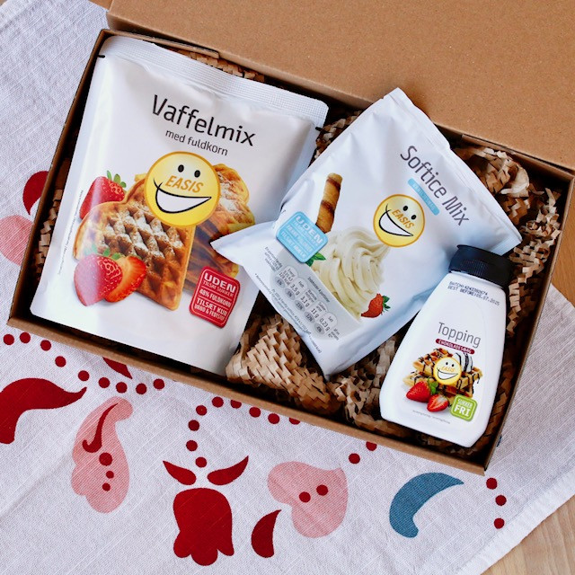 darilni paket - vafli mix, čokoladni preljev i sladoled s vanilijom bez šećera